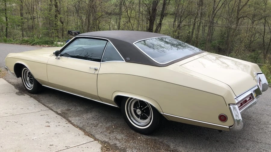 1970 Buick Riviera 2nd Gen - Image 3 of 10