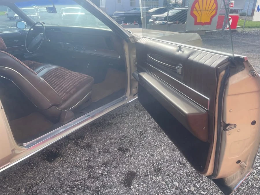 1970 Buick Riviera 2nd Gen - Image 16 of 19