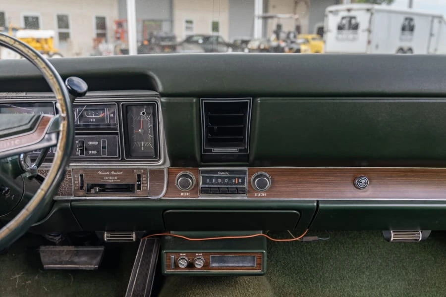 1970 Buick Riviera 2nd Gen - Image 7 of 17