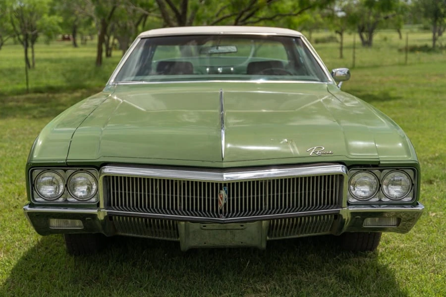 1970 Buick Riviera 2nd Gen - Image 12 of 17