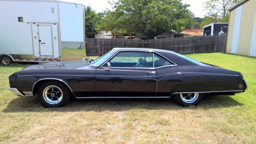 1970 Buick Riviera 2nd Gen - Image 2 of 9