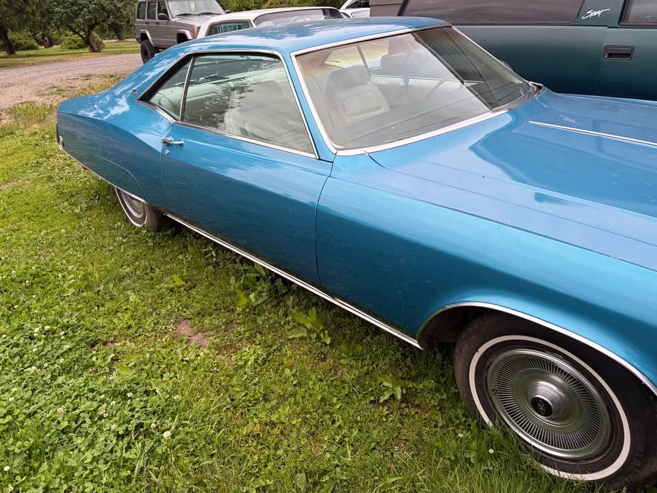 1970 Buick Riviera 2nd Gen - Image 4 of 11