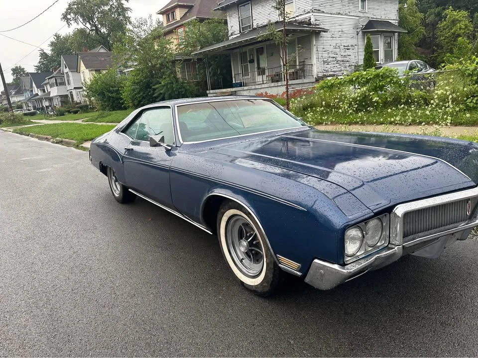1970 Buick Riviera 2nd Gen - Image 2 of 7