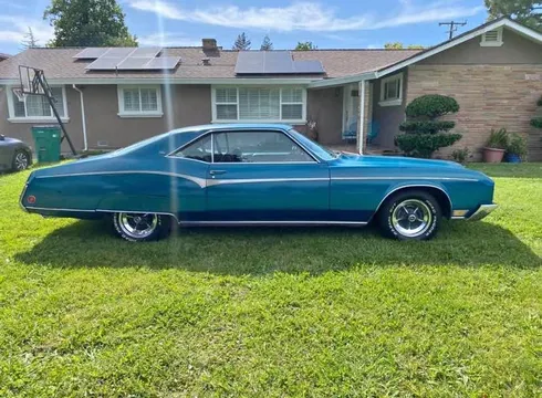 1970 Buick Riviera · Coupe 2D