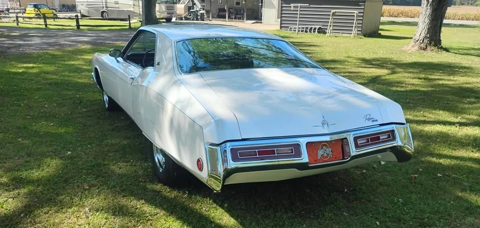 1970 Buick Riviera 2nd Gen - Image 2 of 17