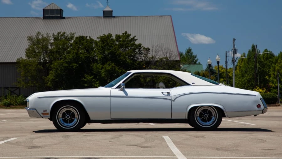1970 Buick Gran Sport - Image 2 of 12