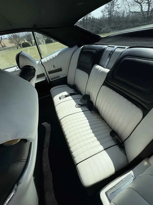 1970 Buick Riviera 2nd Gen - Image 6 of 7