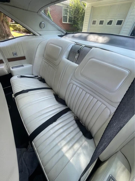 1970 Buick Riviera 2nd Gen - Image 12 of 15