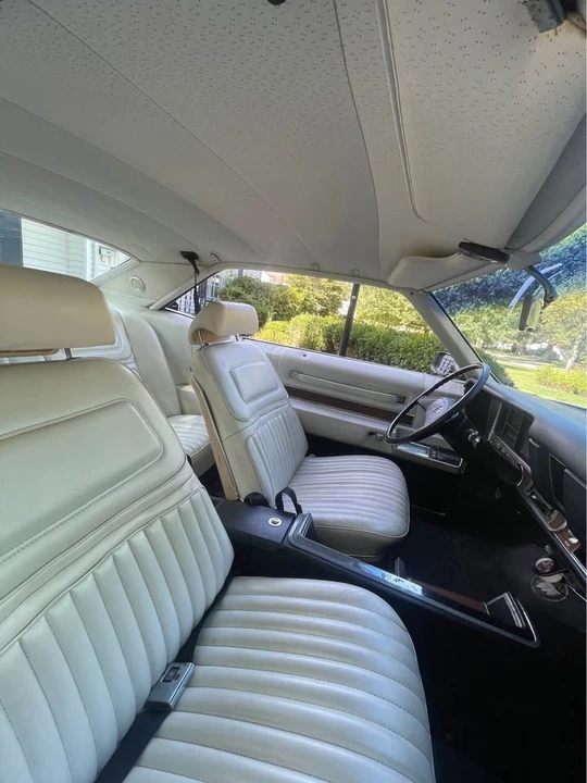 1970 Buick Riviera 2nd Gen - Image 14 of 15