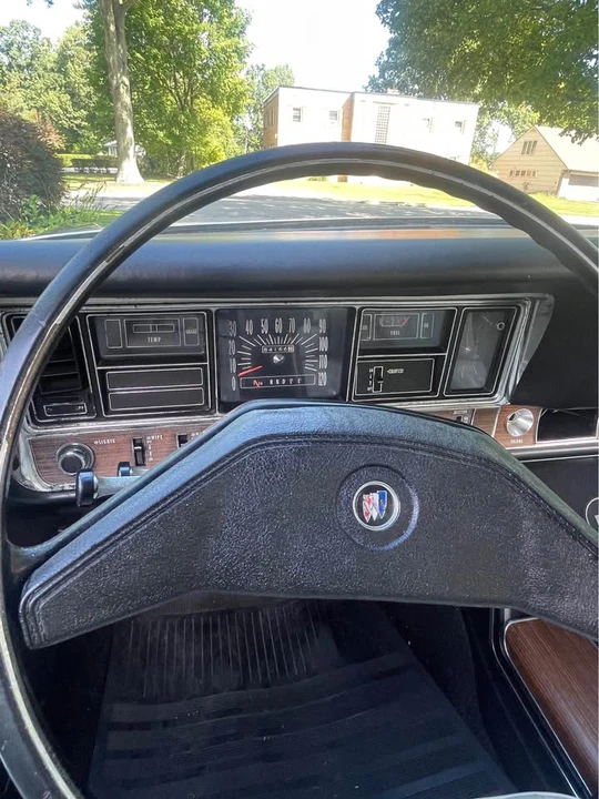 1970 Buick Riviera 2nd Gen - Image 11 of 15