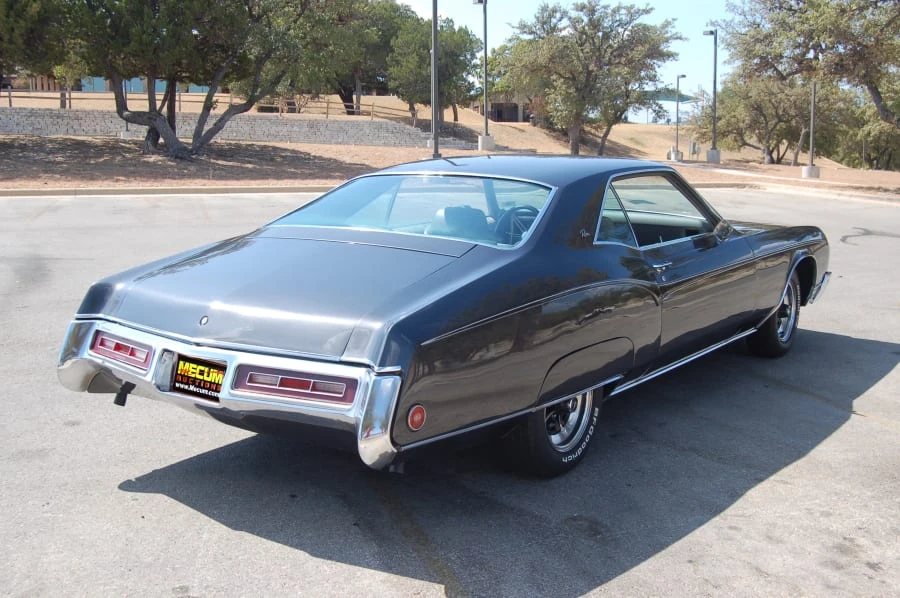 1970 Buick Riviera 2nd Gen - Image 4 of 8