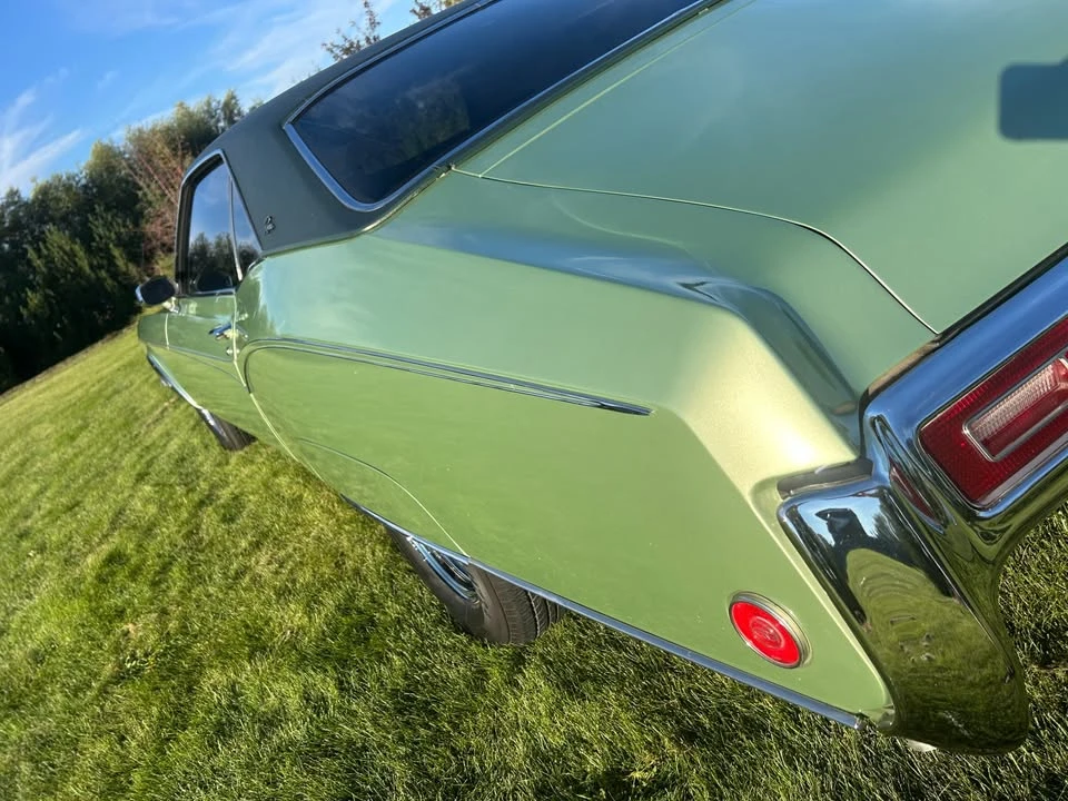 1970 Buick Riviera 2nd Gen - Image 9 of 16