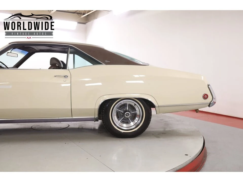 1970 Buick Riviera 2nd Gen - Image 10 of 20