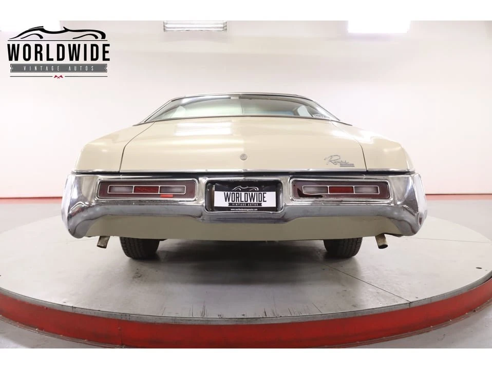 1970 Buick Riviera 2nd Gen - Image 17 of 20