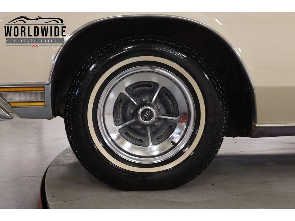 1970 Buick Riviera 2nd Gen - Image 12 of 20
