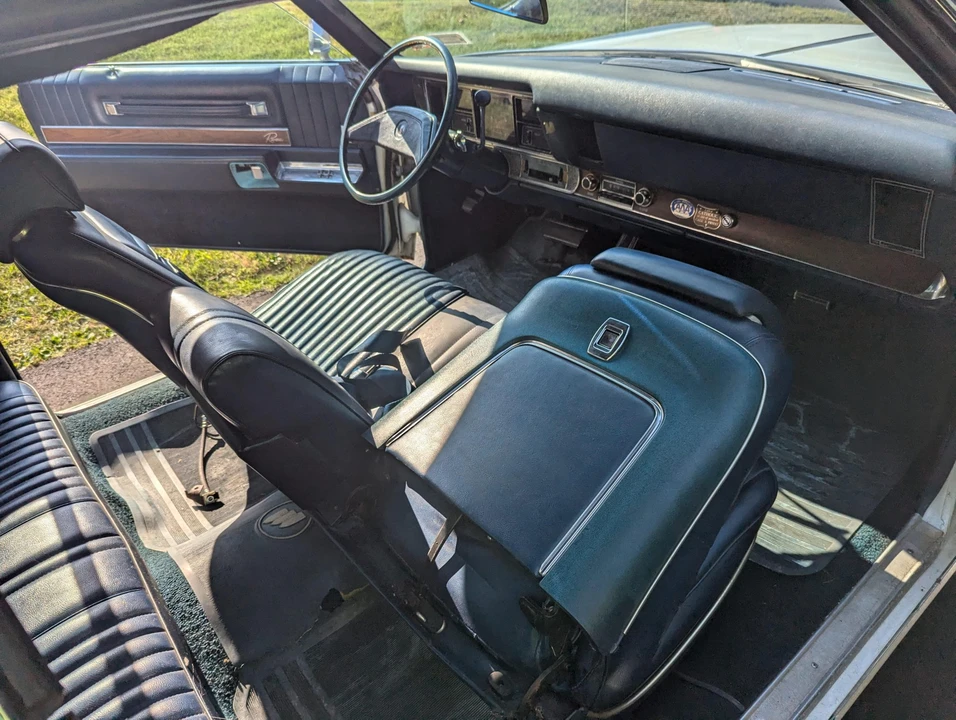 1970 Buick Riviera 2nd Gen - Image 21 of 31