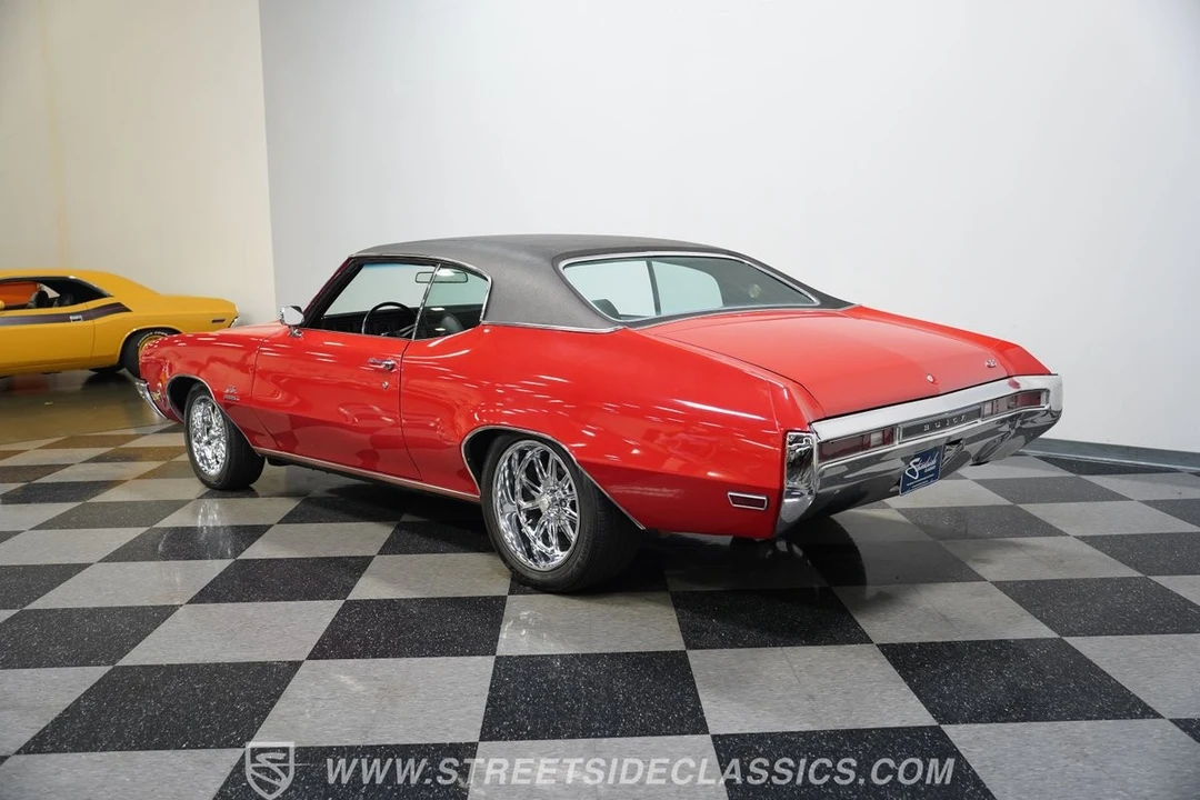 1970 Buick Gran Sport - Image 9 of 12