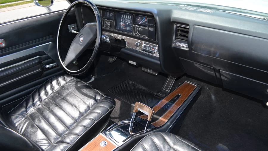 1970 Buick Wildcat - Image 7 of 12