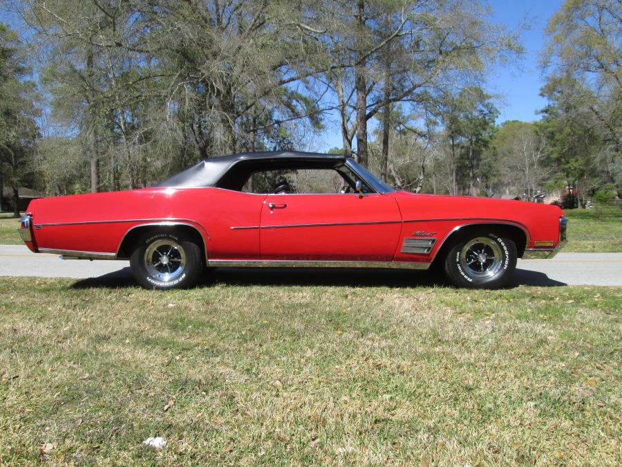 1970 Buick Wildcat - Image 7 of 8