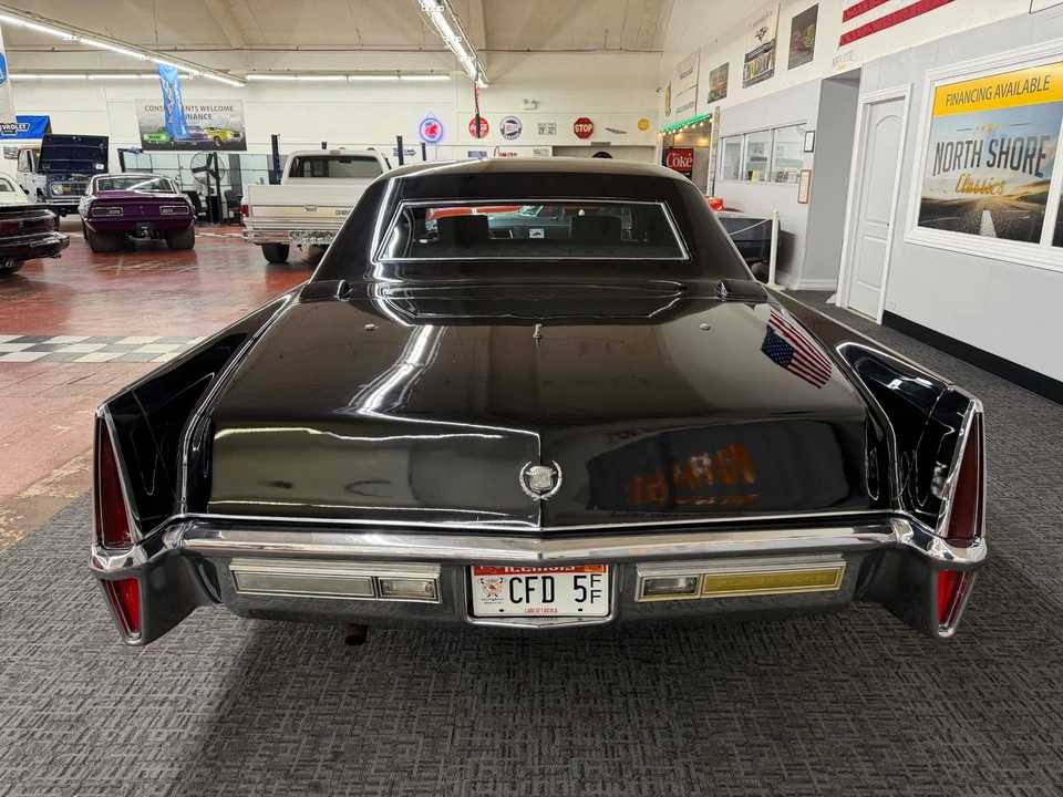 1970 Cadillac Series 70 & 75 - Image 14 of 21