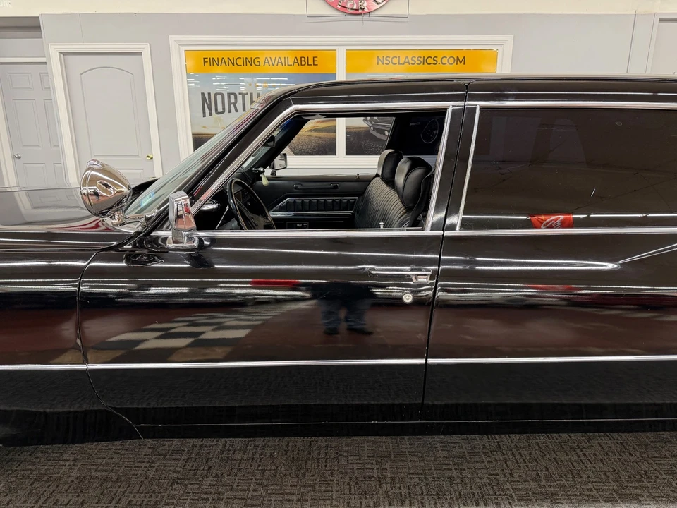 1970 Cadillac Series 70 & 75 - Image 10 of 21