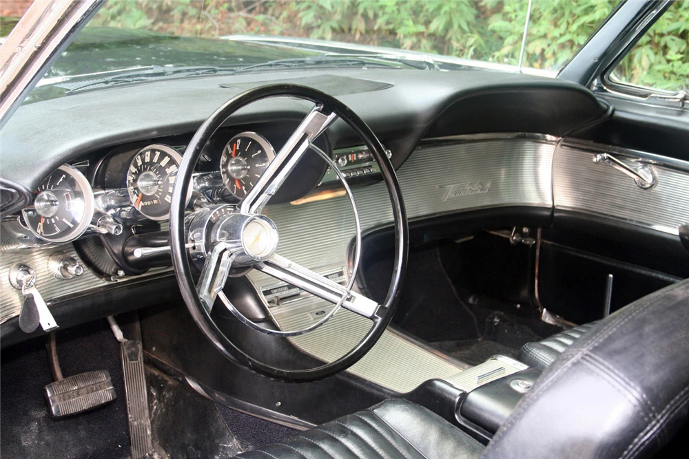 1970 Checker - Image 4 of 7