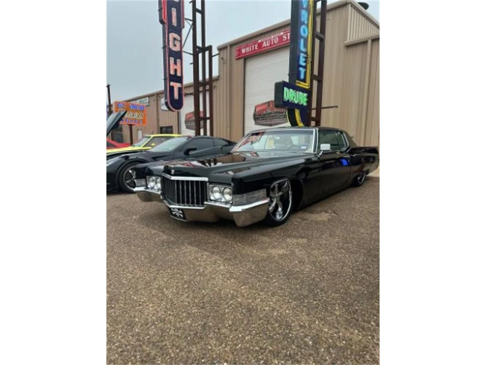 1970 Cadillac DeVille 3rd Gen - Image 5 of 21