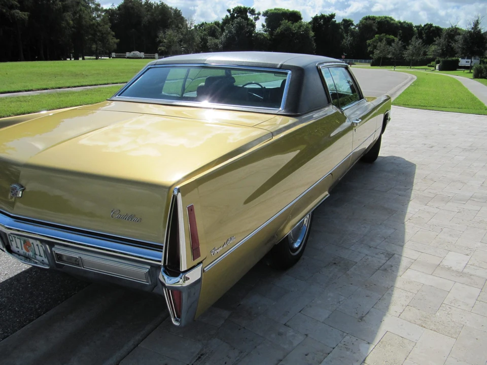 1970 Cadillac DeVille 3rd Gen - Image 12 of 31