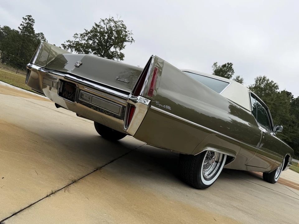 1970 Cadillac DeVille 3rd Gen - Image 25 of 31