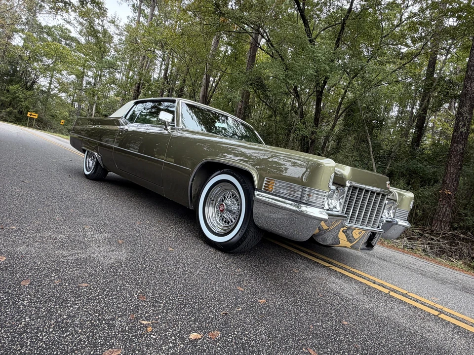1970 Cadillac DeVille 3rd Gen - Image 14 of 31