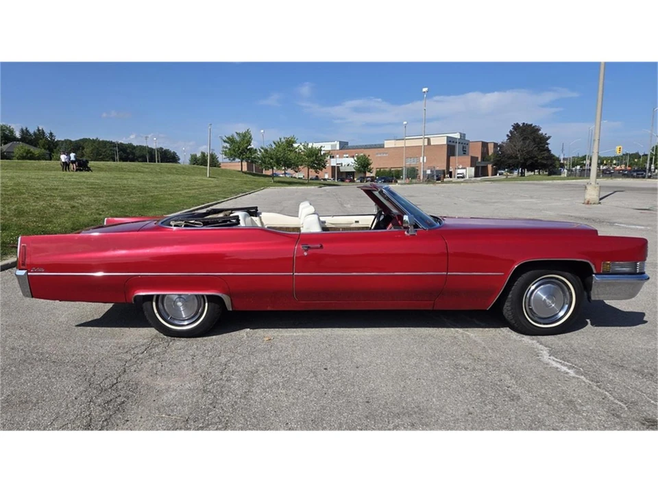1970 Cadillac DeVille 3rd Gen - Image 2 of 31