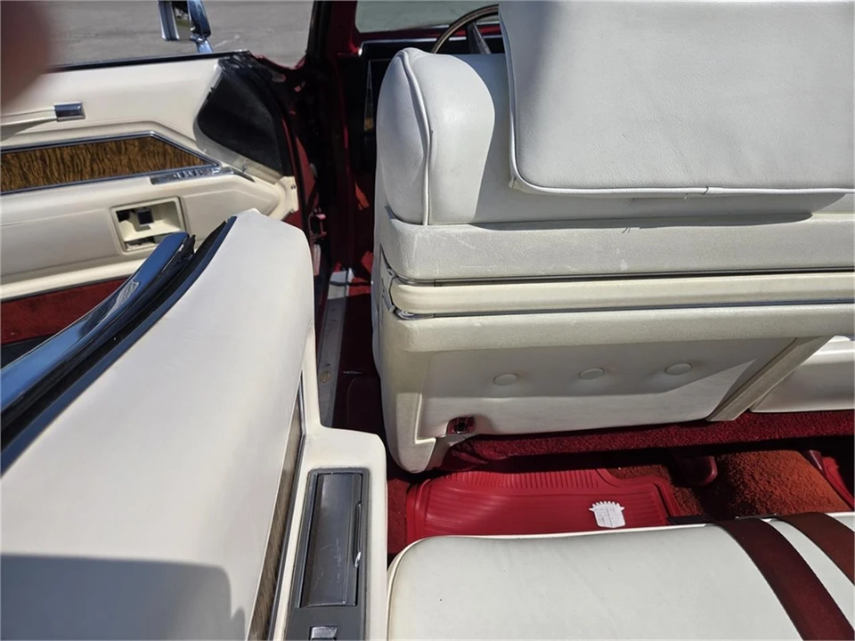 1970 Cadillac DeVille 3rd Gen - Image 30 of 31