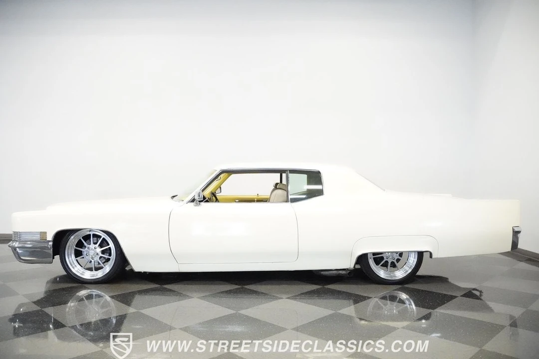 1970 Cadillac DeVille 3rd Gen - Image 3 of 21