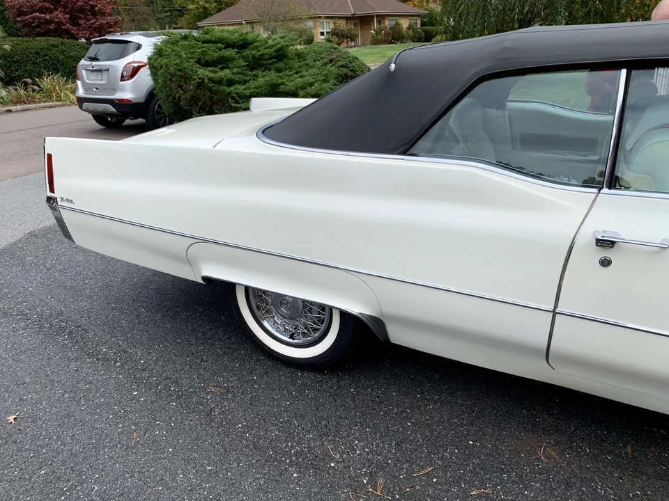 1970 Cadillac DeVille 3rd Gen - Image 3 of 31
