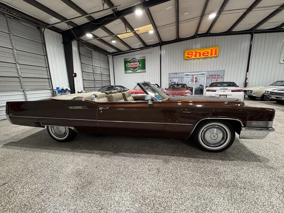 1970 Cadillac DeVille 3rd Gen - Image 9 of 31
