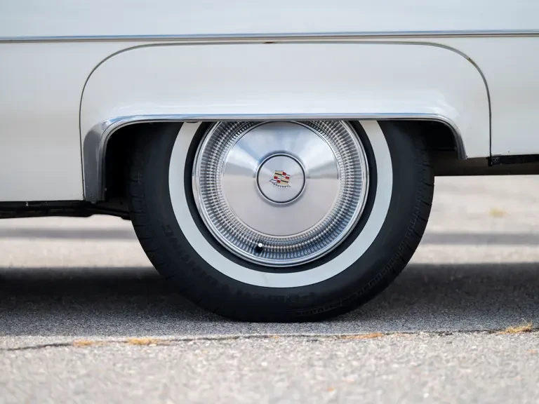 1970 Cadillac DeVille 3rd Gen - Image 17 of 31