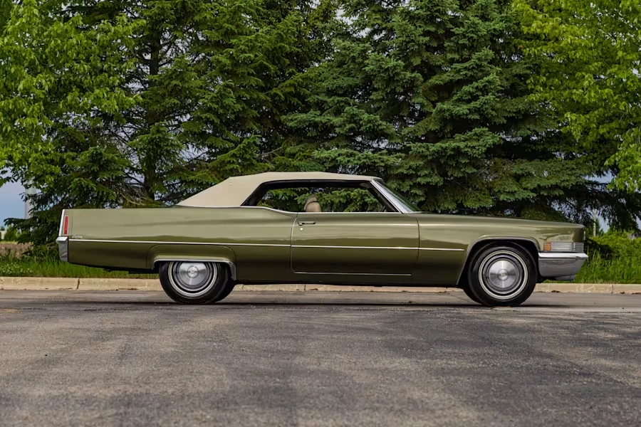 1970 Cadillac DeVille 3rd Gen - Image 2 of 31