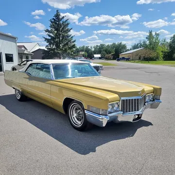 1970 Cadillac DeVille Coupe 2D