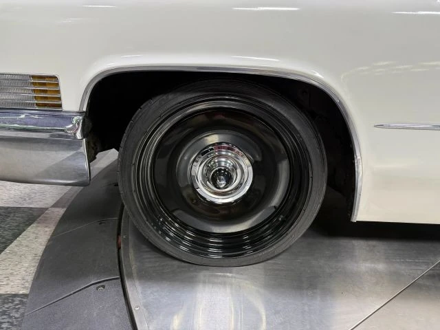 1970 Cadillac DeVille 3rd Gen - Image 21 of 31