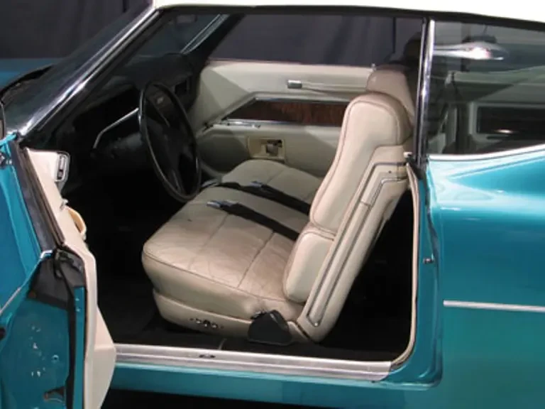 1970 Cadillac DeVille 3rd Gen - Image 5 of 8