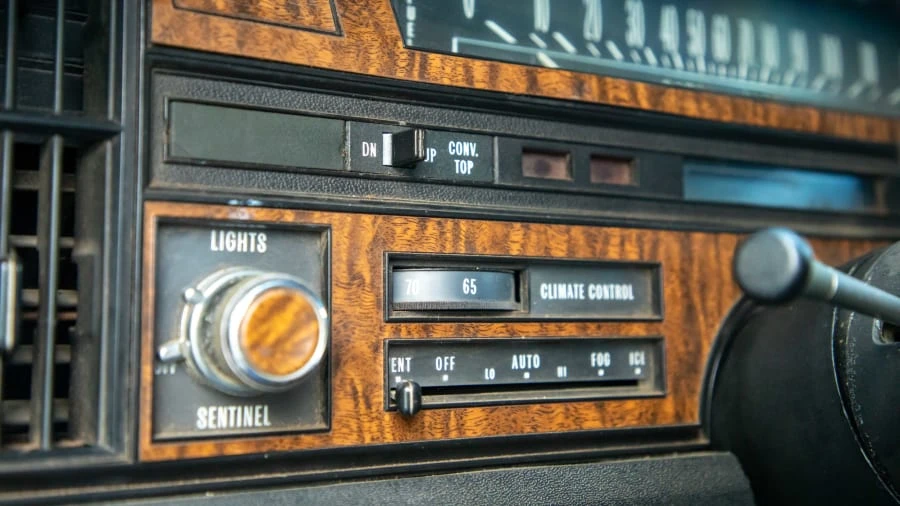 1970 Cadillac DeVille 3rd Gen - Image 17 of 20