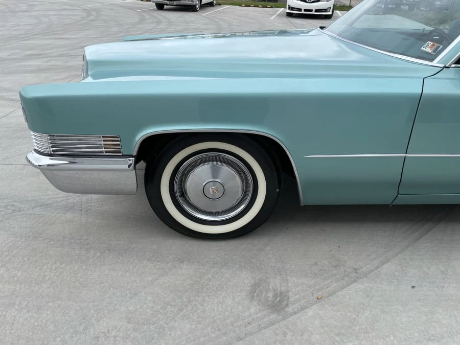1970 Cadillac DeVille 3rd Gen - Image 11 of 24