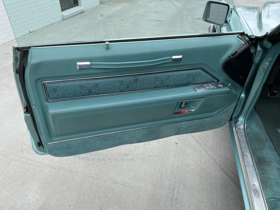 1970 Cadillac DeVille 3rd Gen - Image 15 of 24