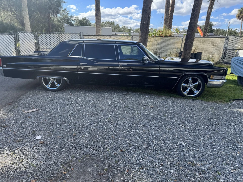 1970 Cadillac Series 70 & 75 - Image 15 of 31