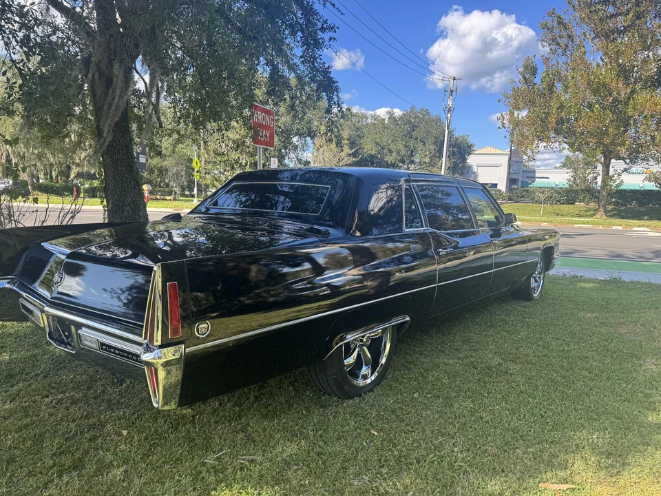 1970 Cadillac Series 70 & 75 - Image 8 of 31