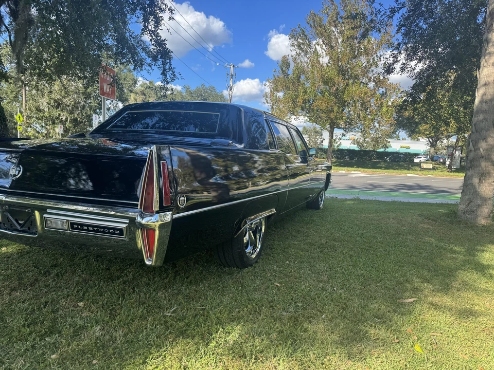 1970 Cadillac Series 70 & 75 - Image 9 of 31