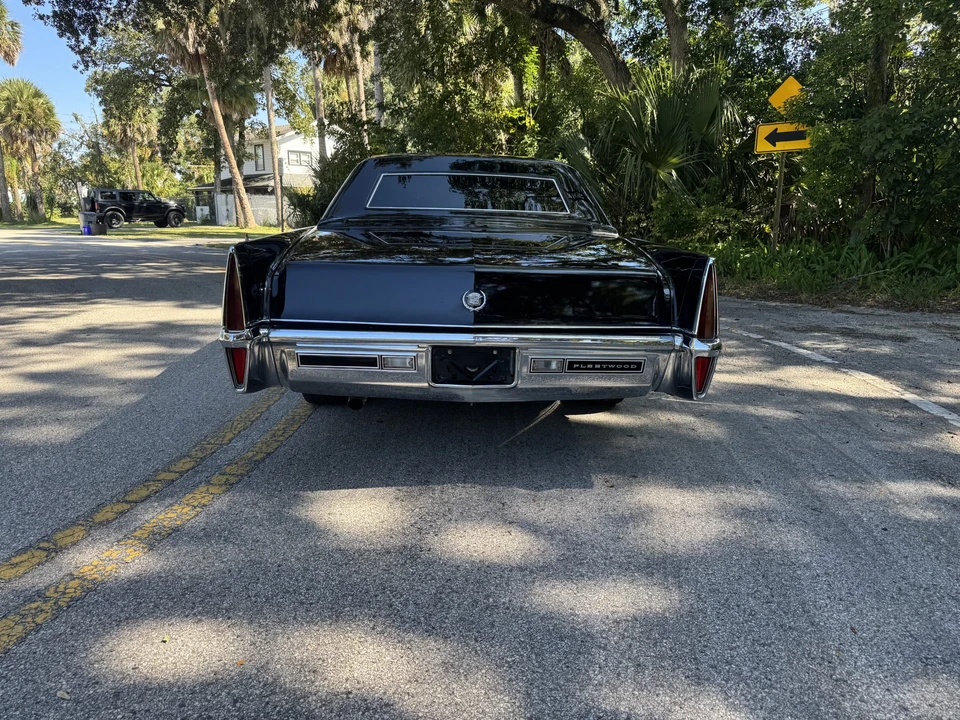 1970 Cadillac Series 70 & 75 - Image 19 of 31
