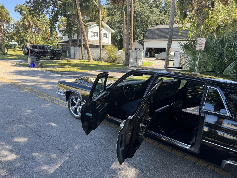 1970 Cadillac Series 70 & 75 - Image 29 of 31