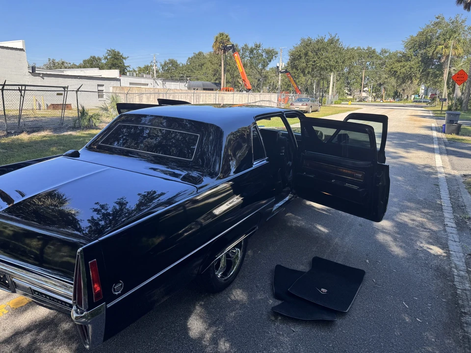 1970 Cadillac Series 70 & 75 - Image 27 of 31
