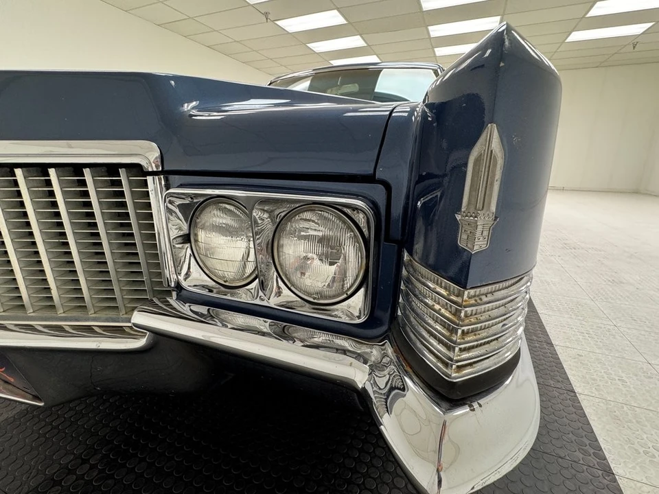 1970 Cadillac Fleetwood - Image 10 of 31